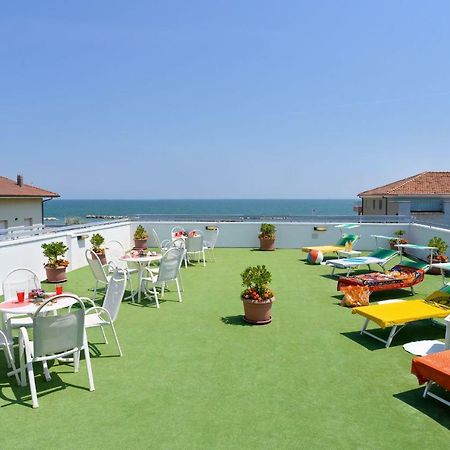 Hotel Ciondolo D'Oro Rimini Zewnętrze zdjęcie