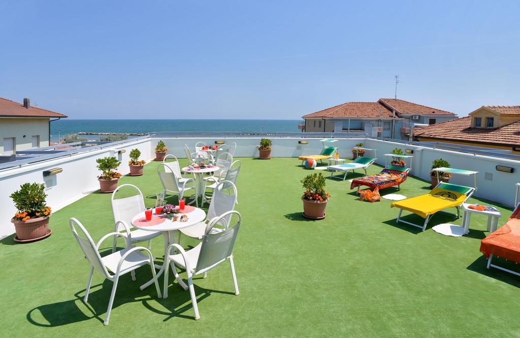 Hotel Ciondolo D'Oro Rimini Zewnętrze zdjęcie