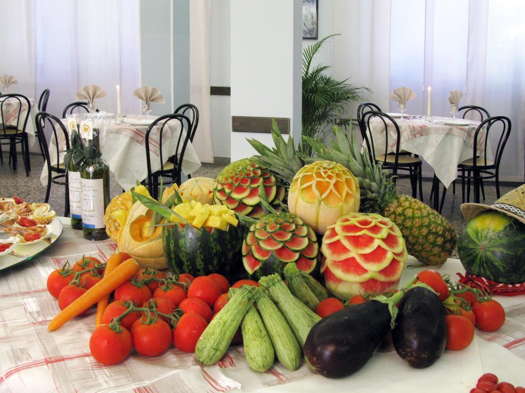 Hotel Ciondolo D'Oro Rimini Zewnętrze zdjęcie